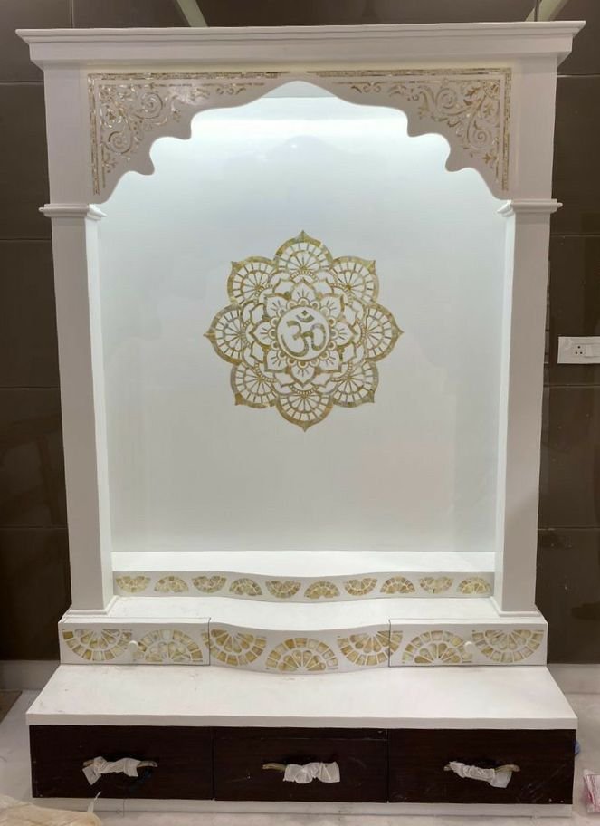 Auspicious White Marble Mandir (Design 4) — Hand-carved Makrana Marble Home Temples